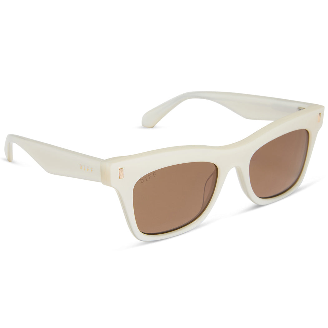 Opaline Brown-DIFF-001-537