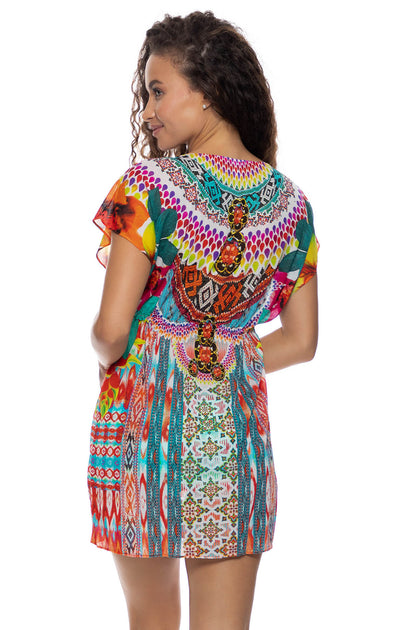 CHASING WATERFALLS -  • Multicolor