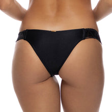 HEART OF A HIPPIE - Weave Moderate Bottom