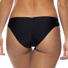 HEART OF A HIPPIE - Full Bottom