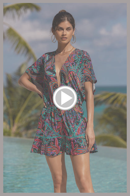 QUE LINDA - Playera V Neck Ruffle Dress • Multicolor