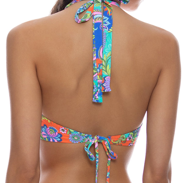 IN THE GROOVE - Cross Front Halter Top