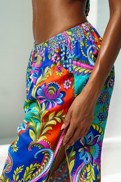 IN THE GROOVE - Reversible Triangle Halter & Jogger Pant • Multicolor