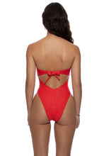 SUNKISS GLOW - Cut Out One Piece • Red
