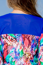 GORGEOUS CHAOS - Fitted Mesh Panel Jacket & Mixed Waistband Capri Legging • Multicolor