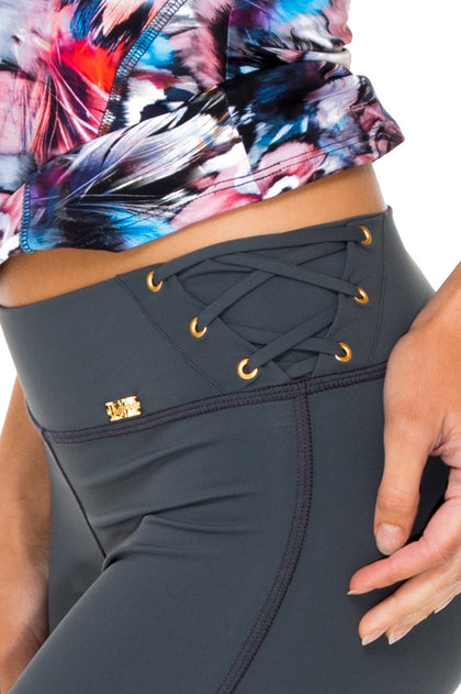 CIENFUEGOS - Tank Top & Grommet Side Capri Legging • Multicolor