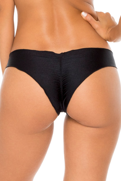 COSITA BUENA - Zig Zag Knotted Cut Out Triangle Top & Seamless Wavy Ruched Back Bottom • Black Campaign