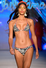 JUNGLE QUEEN - Triangle Top & Seamless Wavy Ruched Back Bottom • Perla Runway