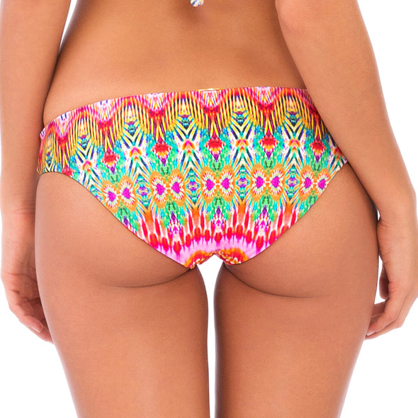 SUNKISSED LAUGHTER - Full Bottom