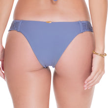 HEART OF A HIPPIE - Weave Moderate Bottom