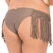 HEART OF A HIPPIE - Weave Fringed Moderate Bottom