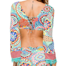MARIPOSITA CARIBEÑA - Bell Sleeve Crop Top