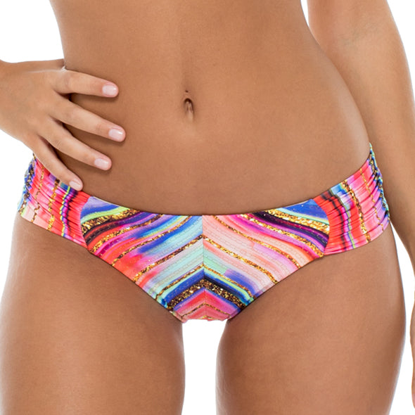 Multicolor-L496-M36-111