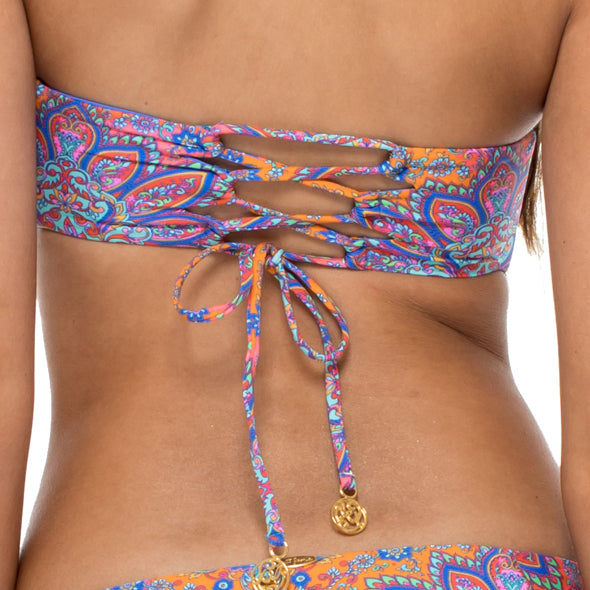 CANDELA - Cut Out Underwire Top