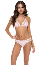 LA CORREDERA - Triangle Top & Brazilian Bottom • Niña