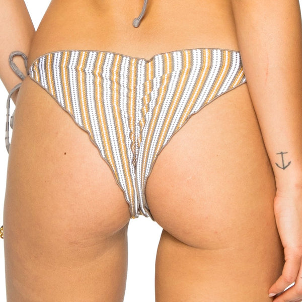 TORRE DE ORO - Wavy Ruched Back Brazilian Tie Side Bottom