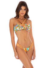 JUST WING IT - Bandeau Top & Brazilian Bottom • Multicolor