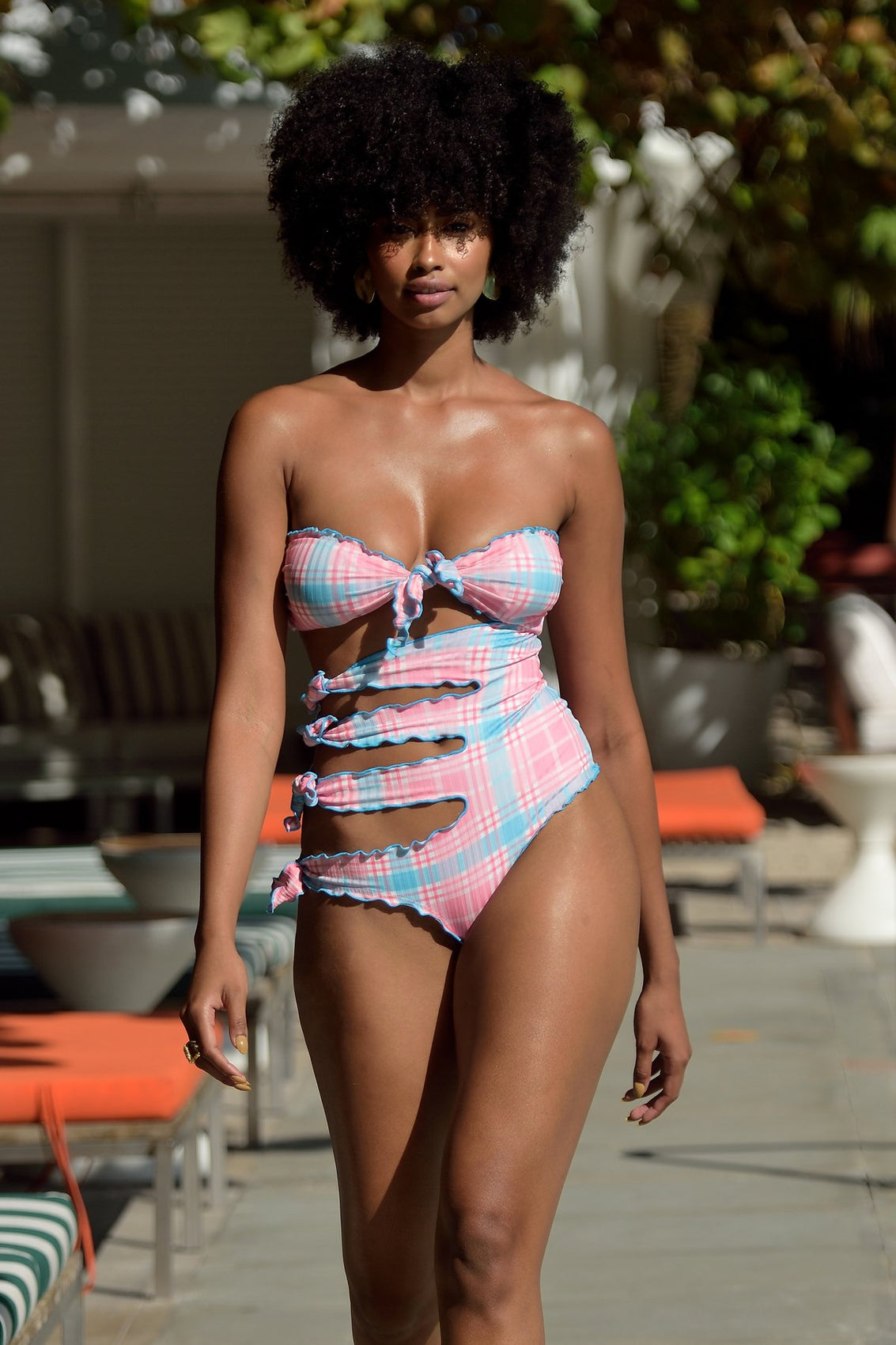 SOUTH BEACH VACAY - Tie Knot One Piece  • Multicolor Digital Presentation