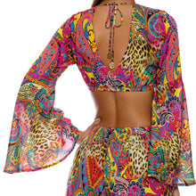 SHORE THING - Bell Sleeve Crop Top