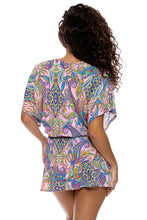 PINKIN' ABOUT YOU - Playera V Neck Ruffle Dress • Multicolor