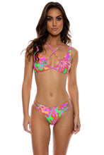 VIVI IL MOMENTO - Crossing String Tank Bralette Top & Two String Moderate Bottom • Multicolor