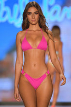 CAPRI - Seamless Triangle Top & Ring Seamless Wavy Ruched Back Bottom • Fuchsia Runway