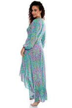 GROOVY LULI - Hi lo Long Sleeve Dress • Multicolor